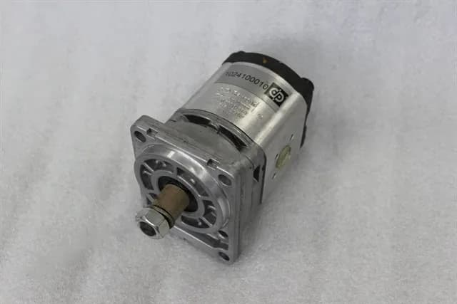Насос шестеренчатый AZMF-10-016USA20ML